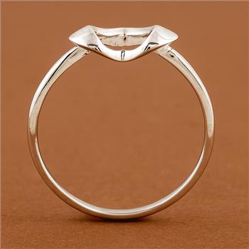 NO RESERVE 0.00 Ct Plain 925 Sterling Silver Ring