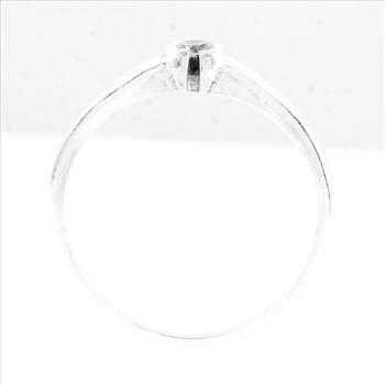 NO RESERVE 0.15 Ct Cubic Zirconia 925 Sterling Silver Ring