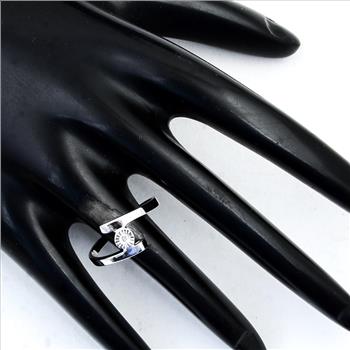 NO RESERVE 0.18 Ct Cubic Zirconia 925 Sterling Silver Ring