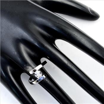 NO RESERVE 0.20 Ct Cubic Zirconia 925 Sterling Silver Ring