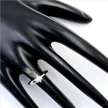 NO RESERVE 0.31 Ct Cubic Zirconia 925 Sterling Silver Ring