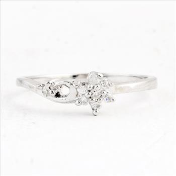 NO RESERVE 0.31 Ct Cubic Zirconia 925 Sterling Silver Ring