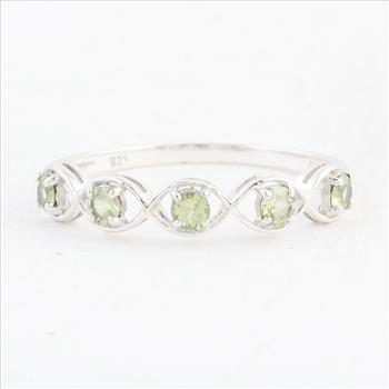 NO RESERVE 0.32 Ct Round Peridot 925 Sterling Silver Ring