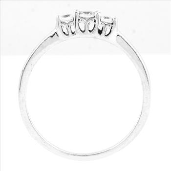 NO RESERVE 0.70 Ct Cubic Zirconia 925 Sterling Silver Ring
