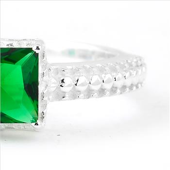 NO RESERVE 0.77 Ct Square Created Emerald 925 Sterling Silver Ring