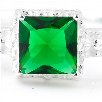 NO RESERVE 0.77 Ct Square Created Emerald 925 Sterling Silver Ring