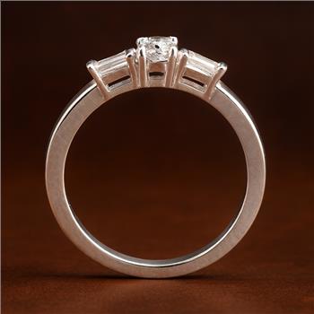 NO RESERVE 1.11 Ct Cubic Zirconia 925 Sterling Silver Ring