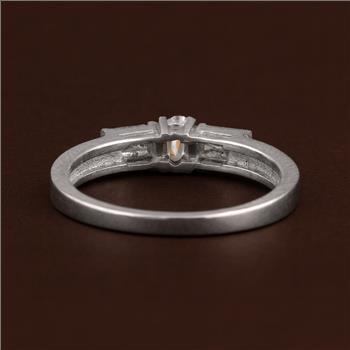 NO RESERVE 1.11 Ct Cubic Zirconia 925 Sterling Silver Ring