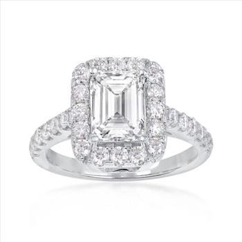 NO RESERVE 2.59 ct. t.w. Moissanite Ring in Sterling Silver. Size 7