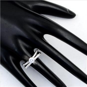 NO RESERVE 2.63 Ct Cubic Zirconia 925 Sterling Silver Ring