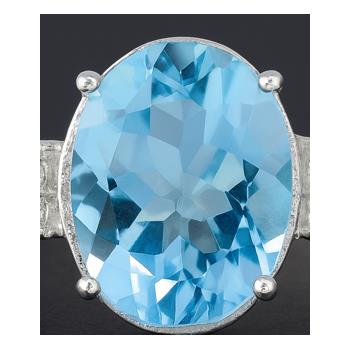 NO RESERVE 5.43 Ct Oval Swiss Blue Topaz, Cubic Zirconia, 925 Sterling Silver Ring