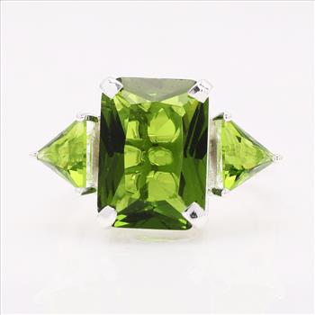 NO RESERVE 6.88 Ct Octagon Created Peridot 925 Sterling Silver Ring