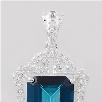 NO RESERVE 7.61 Ct Octagon Lbt Color Topaz, Cubic Zirconia, 925 Sterling Silver Pendant