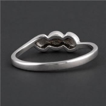 No Reserve 925 Sterling Silver  Plain Ring 7 US Ring Size