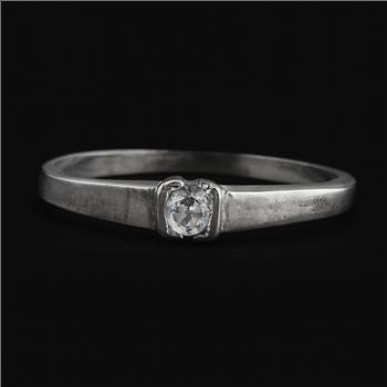 No Reserve 925 Sterling Silver 0.15 Ct Cubic Zirconia Ring 7 US Ring Size