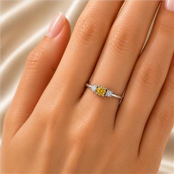 No Reserve 925 Sterling Silver 0.22 Ct Round Citrine Cubic Zirconia Ring 7 US Ring Size
