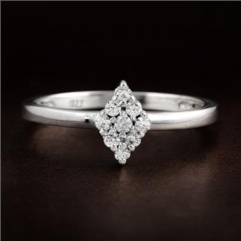 No Reserve 925 Sterling Silver 0.35 Ct Round Cubic Zirconia Ring 8 US Ring Size