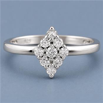No Reserve 925 Sterling Silver 0.35 Ct Round Cubic Zirconia Ring 8 US Ring Size