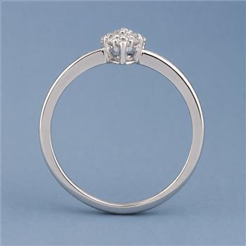 No Reserve 925 Sterling Silver 0.35 Ct Round Cubic Zirconia Ring 8 US Ring Size