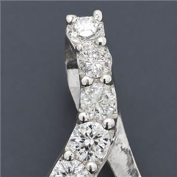 No Reserve 925 Sterling Silver 0.36 Ct Round Cubic Zirconia Pendant