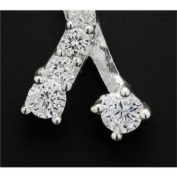 No Reserve 925 Sterling Silver 0.36 Ct Round Cubic Zirconia Pendant