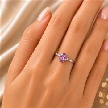 No Reserve 925 Sterling Silver 0.47 Ct Oval Amethyst Cubic Zirconia Ring 7 US Ring Size