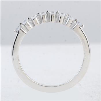 No Reserve 925 Sterling Silver 0.49 Ct Round Cubic Zirconia Ring 7 US Ring Size