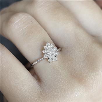 No Reserve 925 Sterling Silver 0.51 Ct Cubic Zirconia Ring 6 US Ring Size