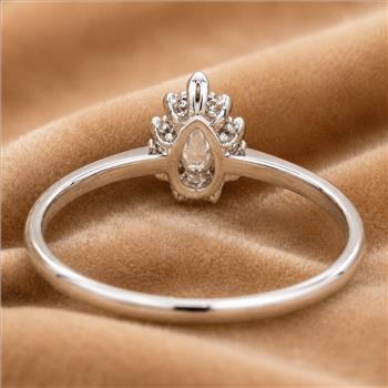 No Reserve 925 Sterling Silver 0.51 Ct Cubic Zirconia Ring 6 US Ring Size