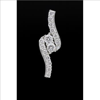 No Reserve 925 Sterling Silver 0.61 Ct Round Cubic Zirconia Pendant