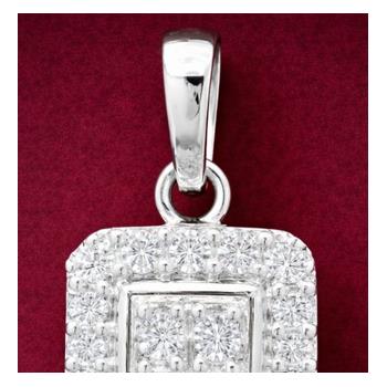 No Reserve 925 Sterling Silver 0.63 Ct Round Cubic Zirconia Pendant