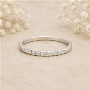 No Reserve 925 Sterling Silver 0.68 Ct Cubic Zirconia Ring 7.5 US Ring Size