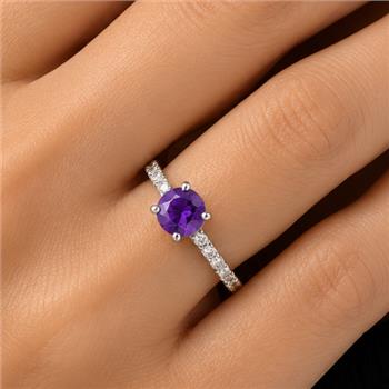 No Reserve 925 Sterling Silver 0.75 Ct Round Amethyst Cubic Zirconia Ring 7 US Ring Size