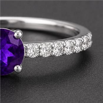 No Reserve 925 Sterling Silver 0.75 Ct Round Amethyst Cubic Zirconia Ring 7 US Ring Size
