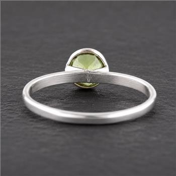 No Reserve 925 Sterling Silver 0.75 Ct Round Peridot Ring