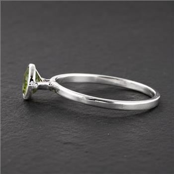 No Reserve 925 Sterling Silver 0.75 Ct Round Peridot Ring