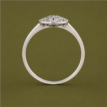 No Reserve 925 Sterling Silver 0.79 Ct Round Cubic Zirconia Ring 9  US Ring Size