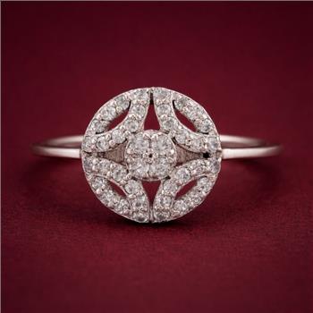 No Reserve 925 Sterling Silver 0.79 Ct Round Cubic Zirconia Ring 9 US Ring Size