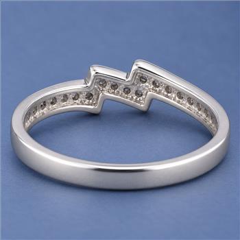 No Reserve 925 Sterling Silver 0.85 Ct Cubic Zirconia Ring 6  US Ring Size