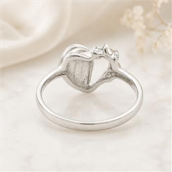 No Reserve 925 Sterling Silver 0.85 Ct Cubic Zirconia Ring 7 US Ring Size