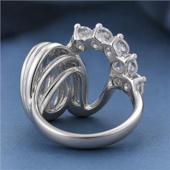 No Reserve 925 Sterling Silver 0.85 Ct Cubic Zirconia Ring 7 US Ring Size