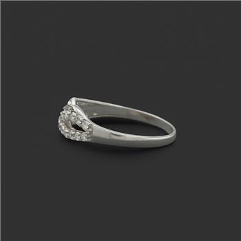 No Reserve 925 Sterling Silver 0.90 Ct Cubic Zirconia Ring 6.5 US Ring Size