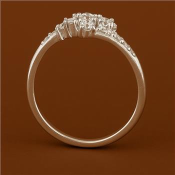 No Reserve 925 Sterling Silver 0.91 Ct Cubic Zirconia Ring 7 US Ring Size
