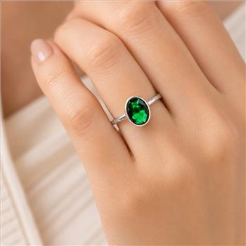 No Reserve 925 Sterling Silver 0.92 Ct Oval Created Emerald Ring