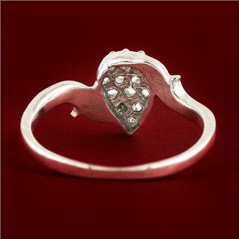 No Reserve 925 Sterling Silver 0.93 Ct Cubic Zirconia Ring 6 US Ring Size