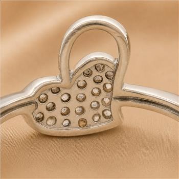 No Reserve 925 Sterling Silver 0.94 Ct Cubic Zirconia Ring 6.5 US Ring Size