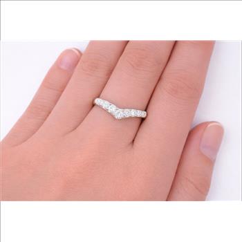 No Reserve 925 Sterling Silver 0.94 Ct Cubic Zirconia Ring 7 US Ring Size