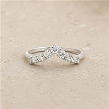 No Reserve 925 Sterling Silver 0.94 Ct Cubic Zirconia Ring 7 US Ring Size