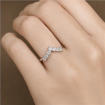 No Reserve 925 Sterling Silver 0.94 Ct Cubic Zirconia Ring 7 US Ring Size