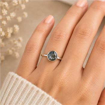 No Reserve 925 Sterling Silver 0.97 Ct Round Blue Topaz Ring